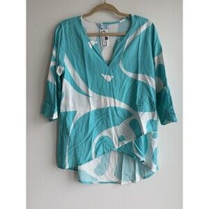 Escapada-NWT-Blue/White-NWT-V-neck-Size Small